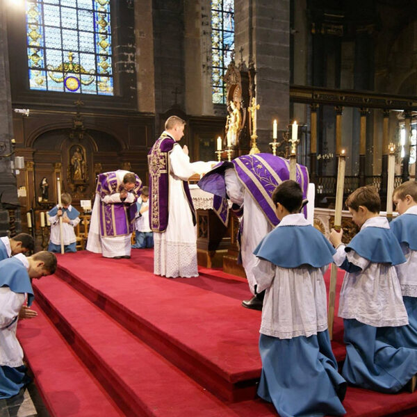 La Beauté de la Messe Tridentine : Un Regard en Profondeur