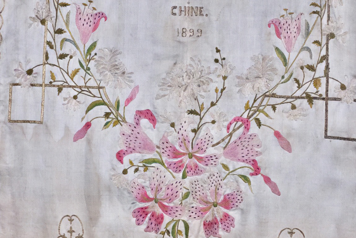 Une bannière venue de Chine : mémoire brodée de Notre-Dame d’Espérance